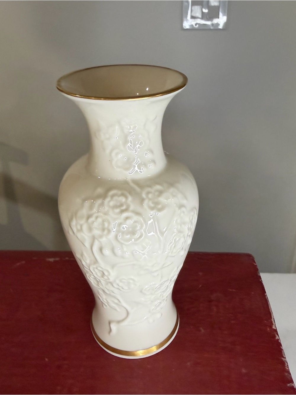 Lenox Ivory Ceramic Vase with Gold Rim